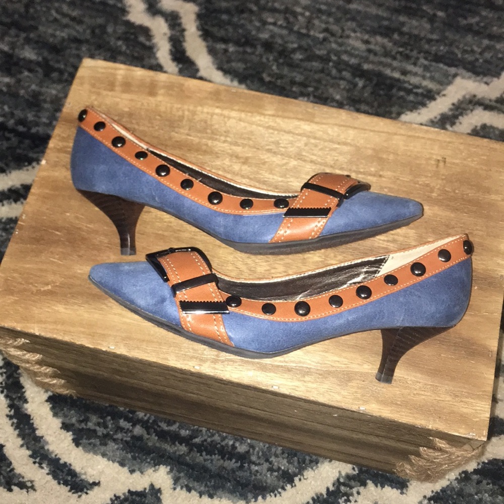 👠Kathy Van Zeeland Heels 👠 - Picture 3 of 8